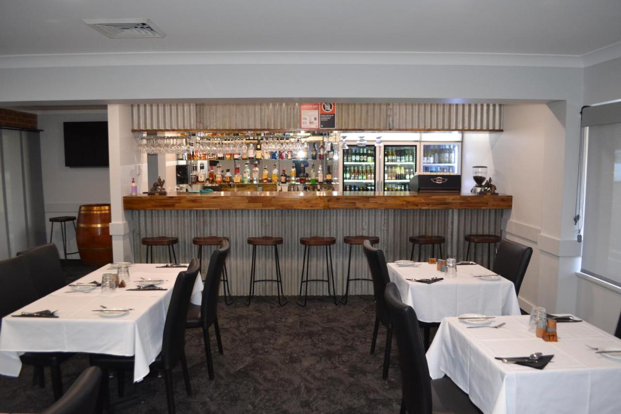 Bushman'S Motor Inn Lithgow Esterno foto
